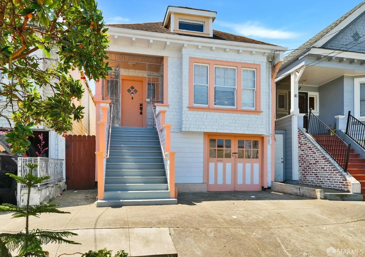 Northern California Real Estate | View 37 Niagara Avenue | 2 Beds, 1 Bath