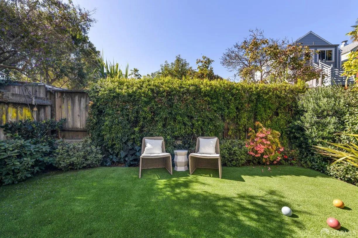 2560 Bryant Street, San Francisco, CA 94110 Property for sale