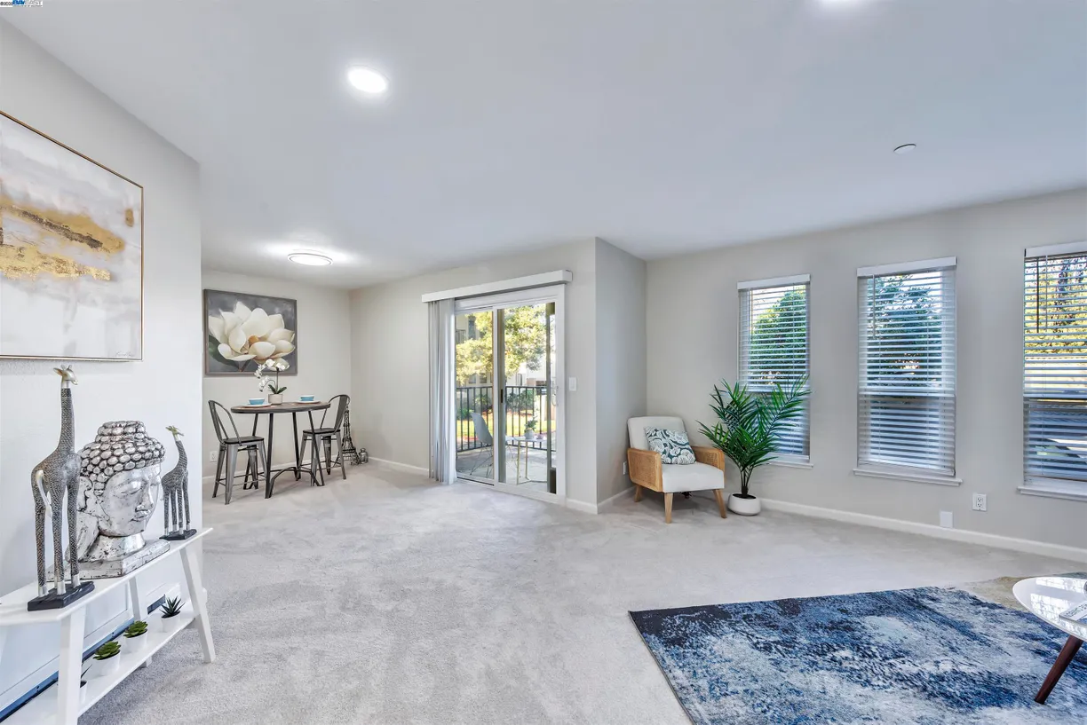 Northern California Real Estate | View 1945 Barrymore Cmn, G | 2 Beds, 1 Bath