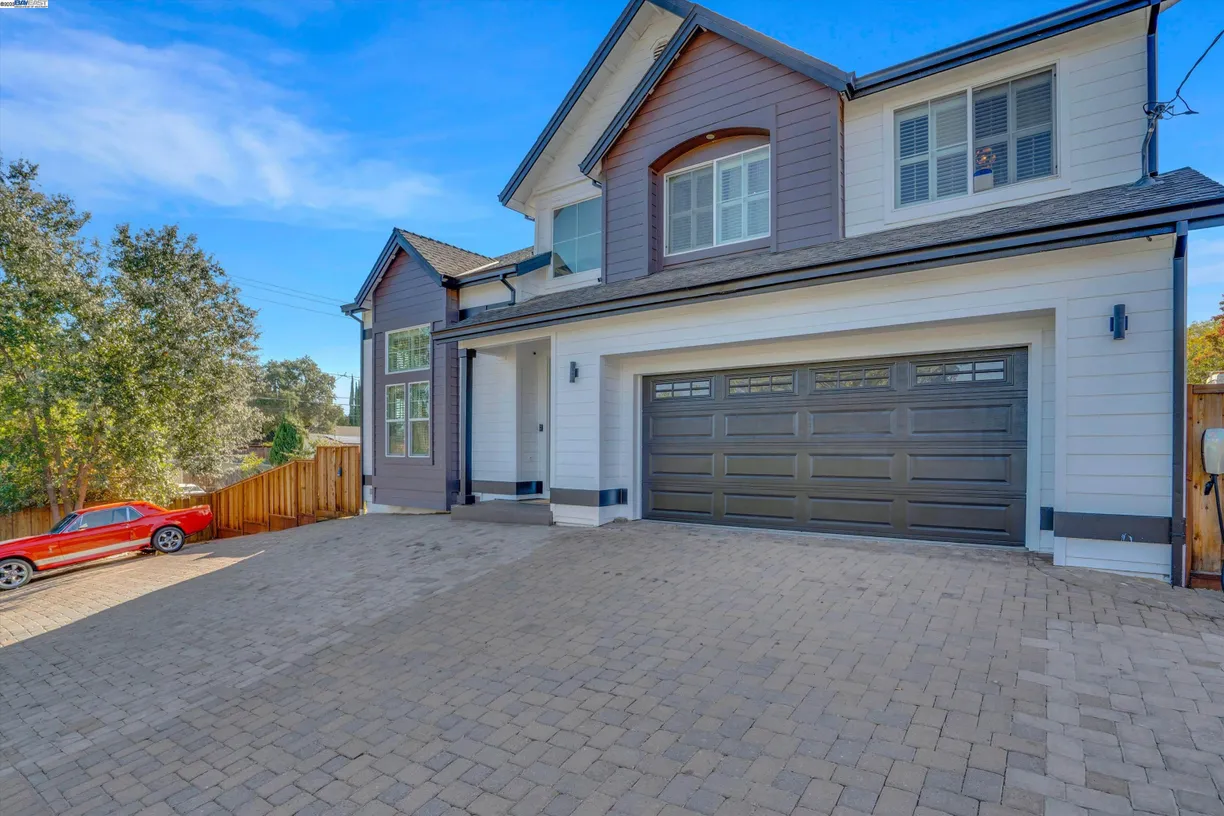 Northern California Real Estate | View 162 High St | 4 Beds, 3 Baths