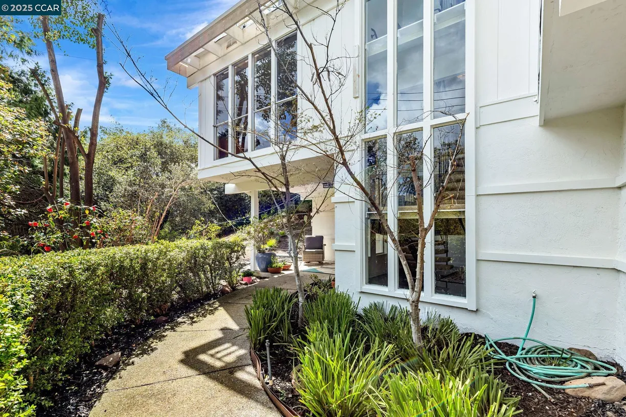 Northern California Real Estate | View 1923 Green Valley Road | Listing