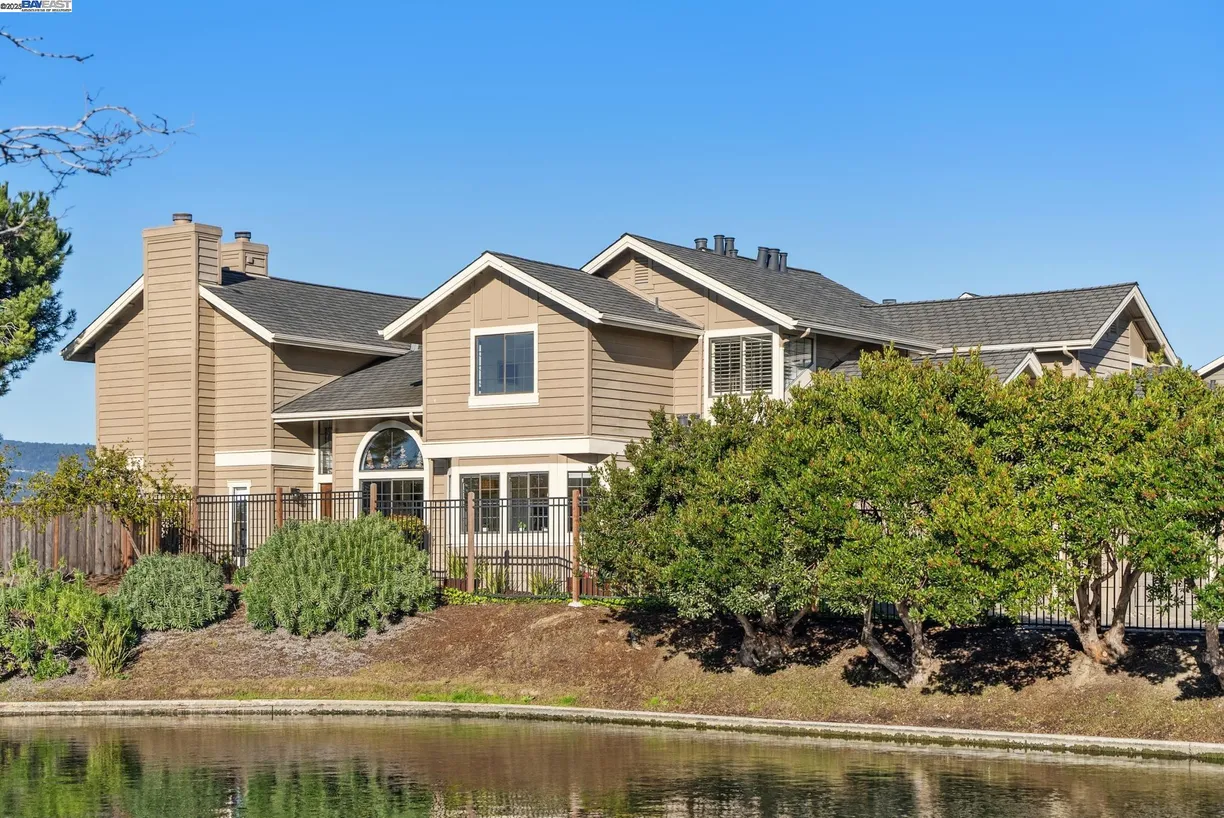 Northern California Real Estate | View 9 Palm Beach Ln | 3 Beds, 2 Baths
