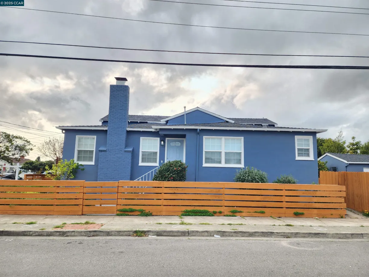 Northern California Real Estate | View 2387 Humphrey Avenue | 3 Beds, 2 Baths