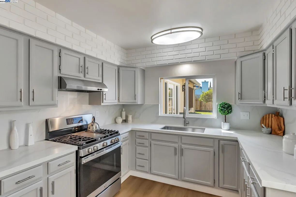 Northern California Real Estate | View 1136 Via Esperanza | Listing