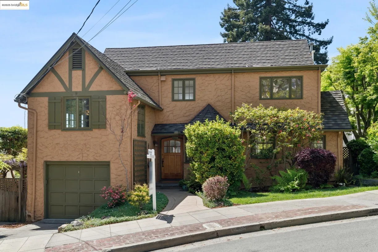 Northern California Real Estate | View 1626 Le Roy Ave | 4 Beds, 3 Baths