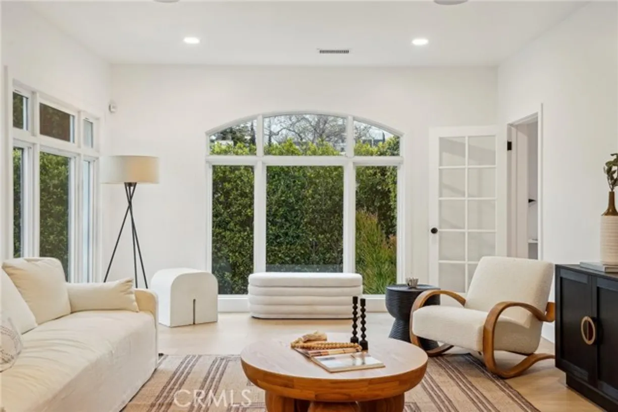 Northern California Real Estate | View 465 S Citrus Avenue | Listing