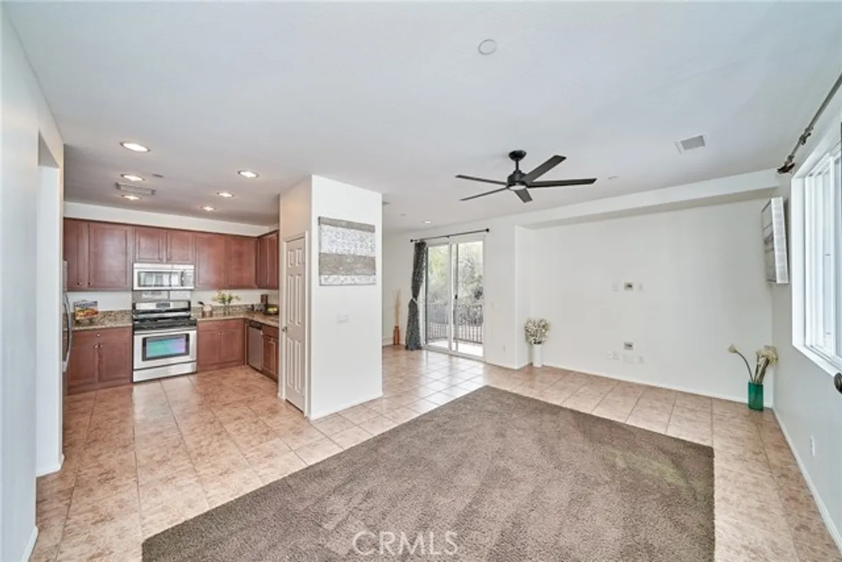 Northern California Real Estate | View 27949 Avalon Drive | 2 Beds, 2 Baths