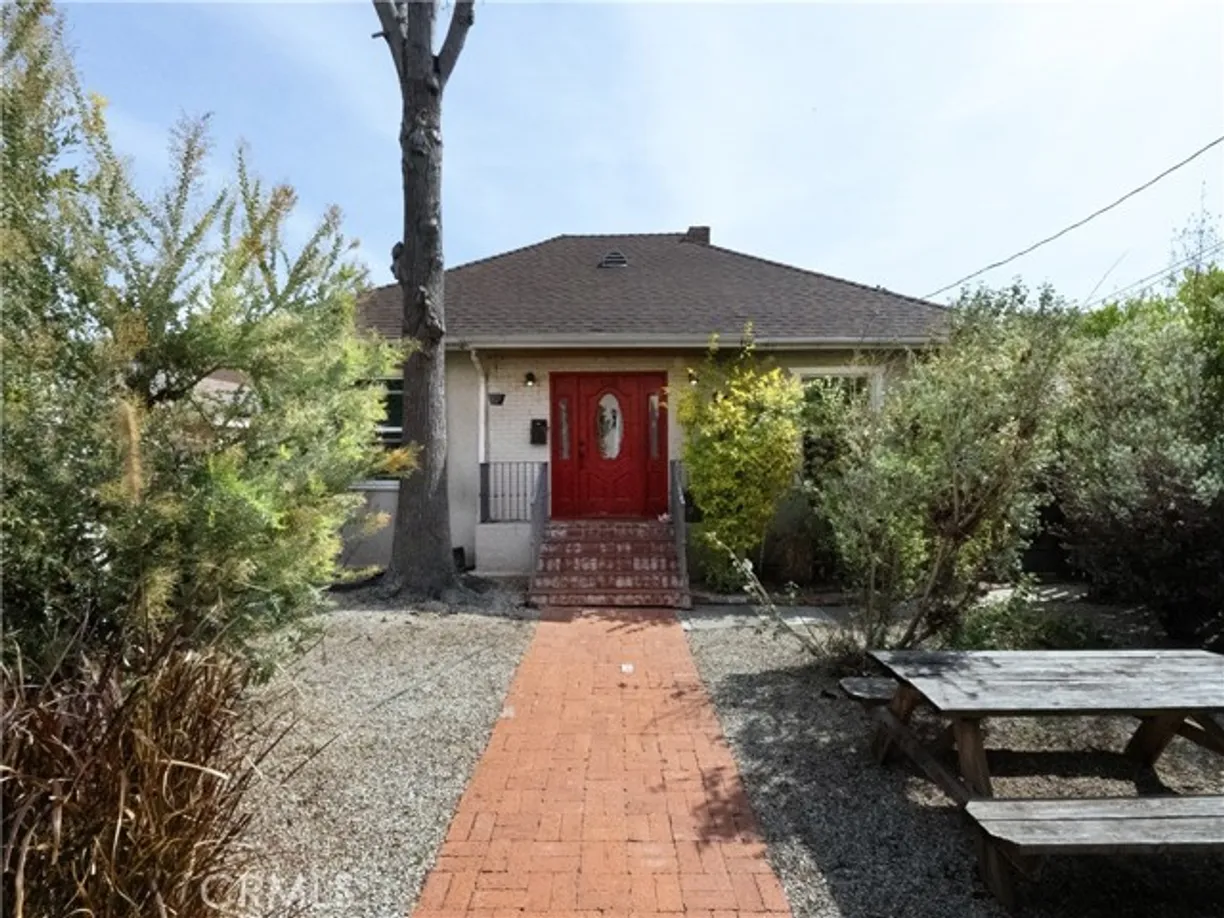 Northern California Real Estate | View 1420 N Hoover Street