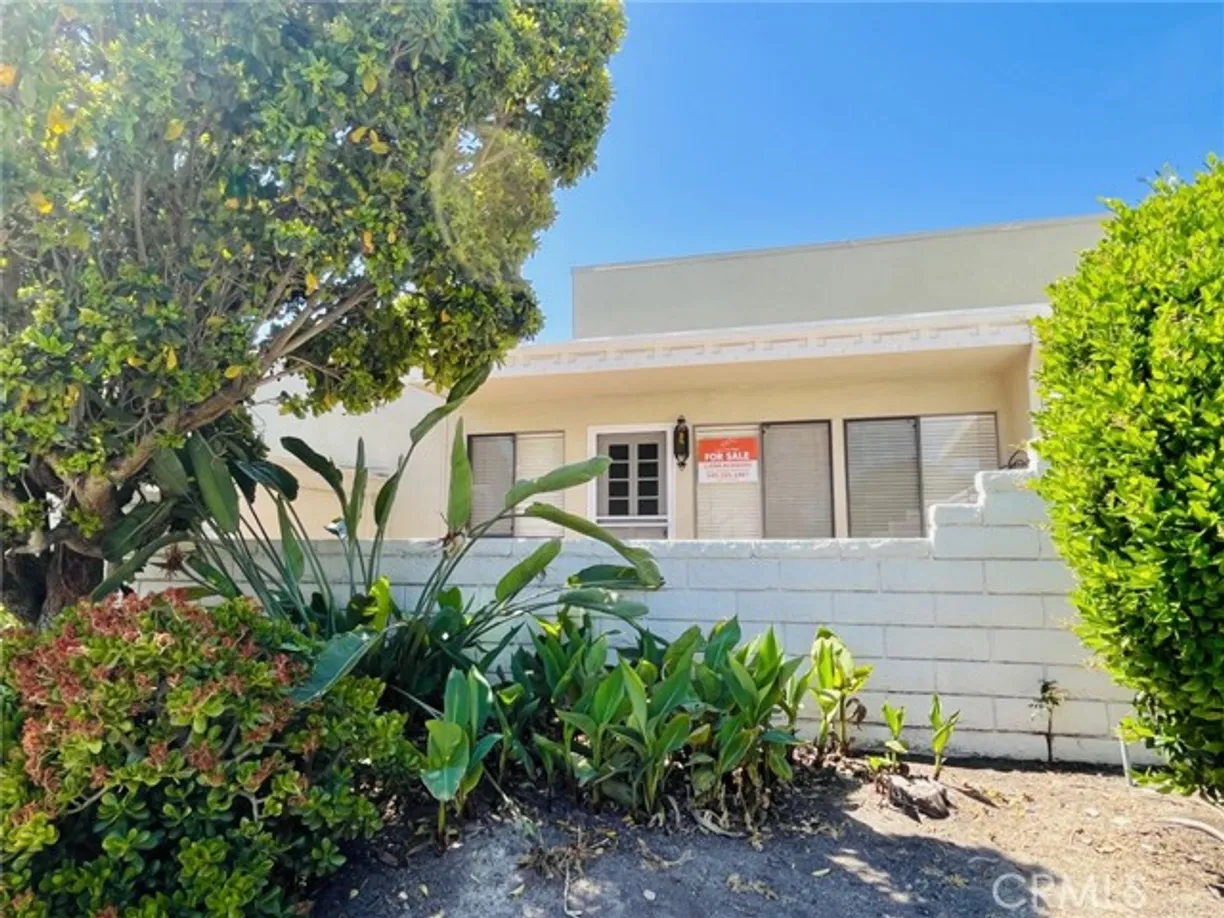 Northern California Real Estate | View 2019 Via Mariposa W, G | Listing
