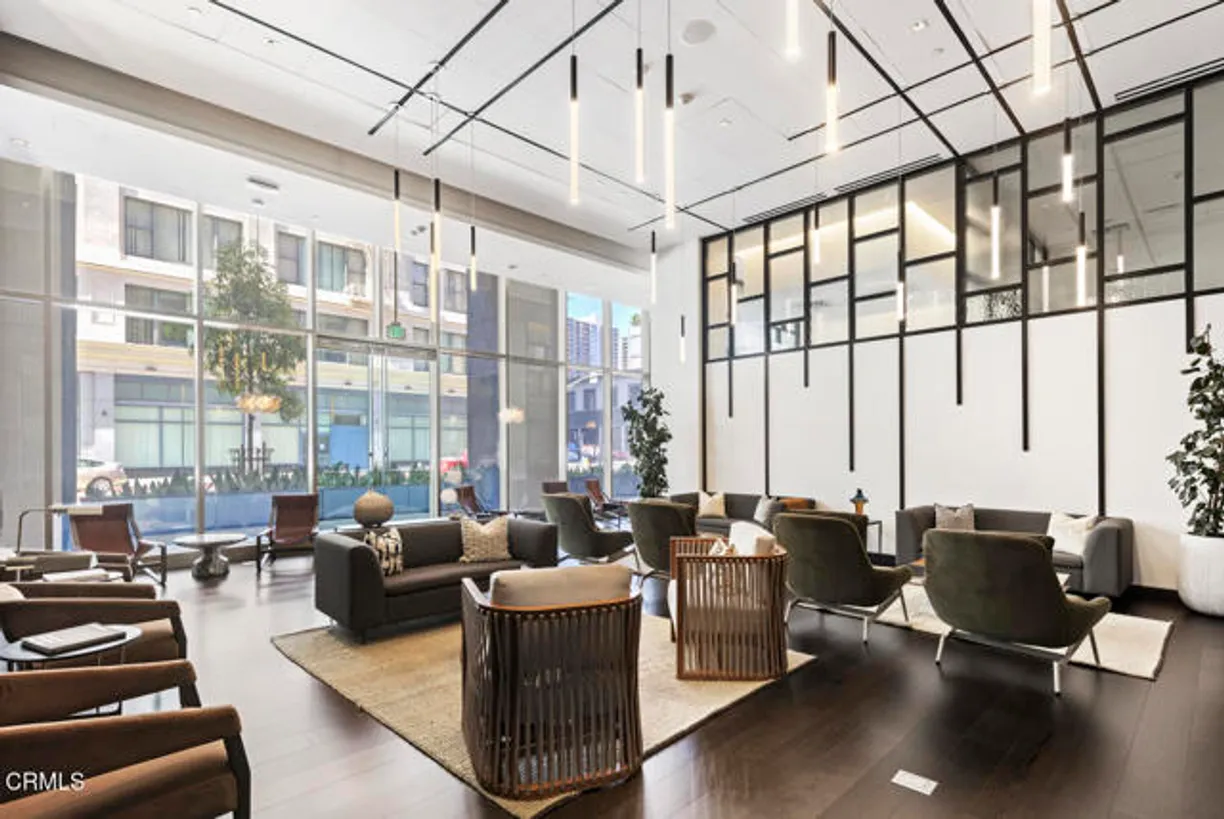 Northern California Real Estate | View 400 S Broadway, 911 | 1 Bed, 1 Bath