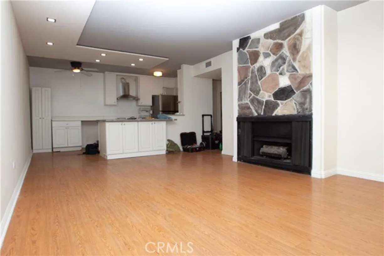 Northern California Real Estate | View 421 S La Fayette Park Place, 607 | Listing