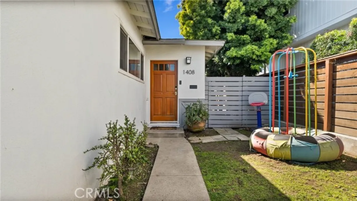 Northern California Real Estate | View 1406 17th Street | Listing