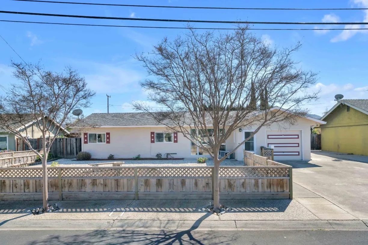 Northern California Real Estate | View 14792 Ronda Drive | 3 Beds, 1 Bath
