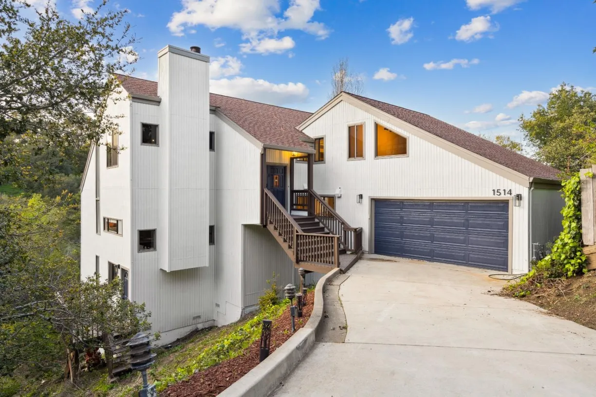 Northern California Real Estate | View 1514 La Mesa Lane | Listing
