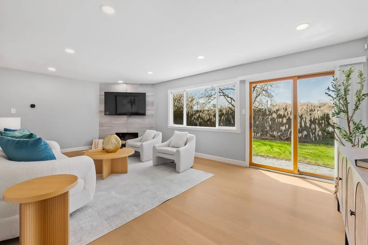 Northern California Real Estate | View 754 Ridge Road | 4 Beds, 2 Baths
