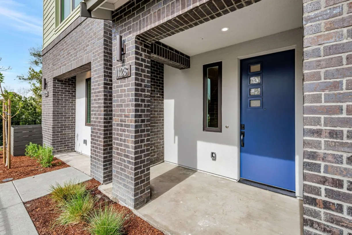 Northern California Real Estate | View 1131 Esther Court | 3 Beds, 3 Baths