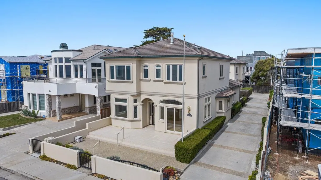 Northern California Real Estate | View 940 W Cliff Drive | Listing