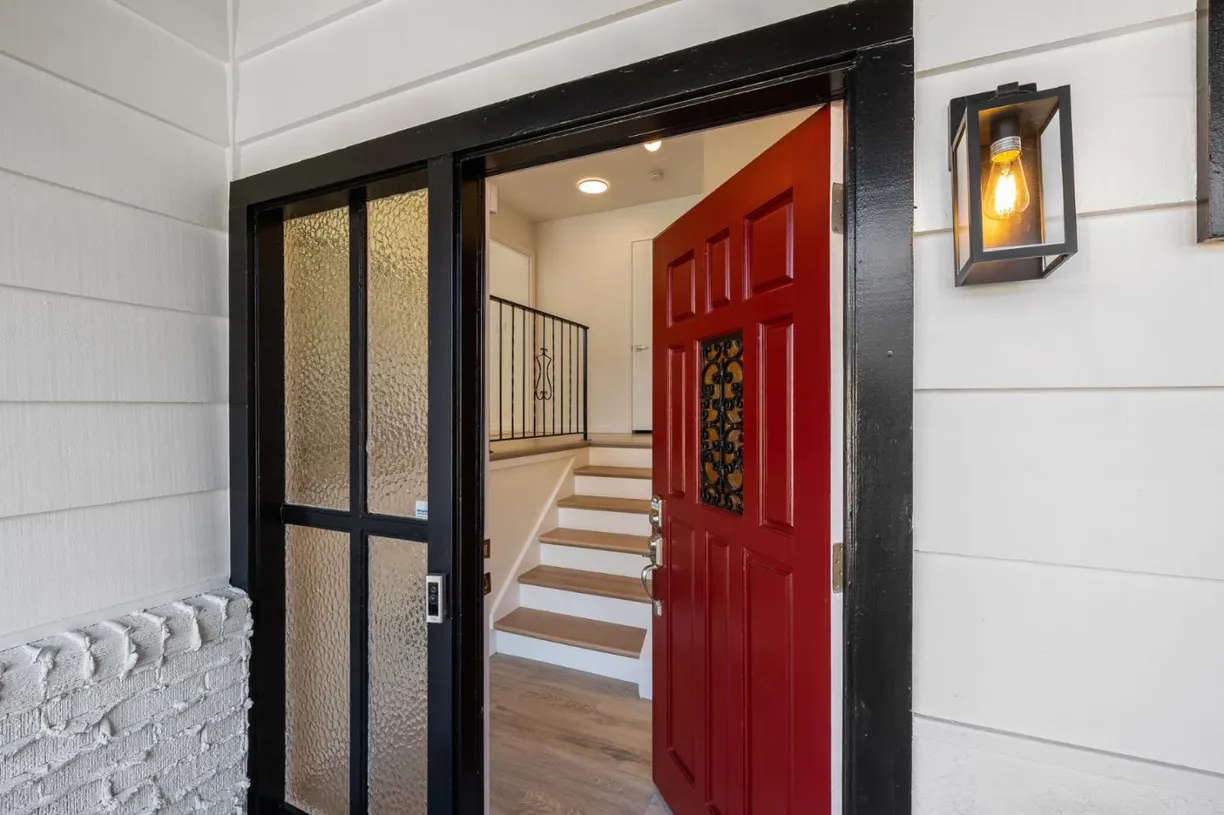 Northern California Real Estate | View 121 Riverside Drive | Listing