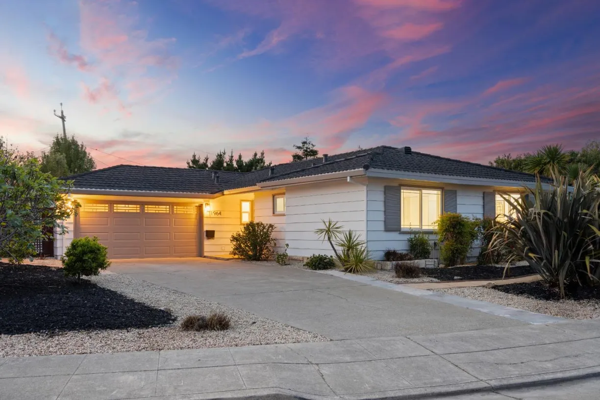 Northern California Real Estate | View 1964 Playa Street | 3 Beds, 2 Baths