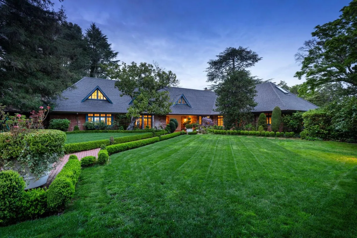 Northern California Real Estate | View 130 Reservoir Road | 6 Beds, 4 Baths