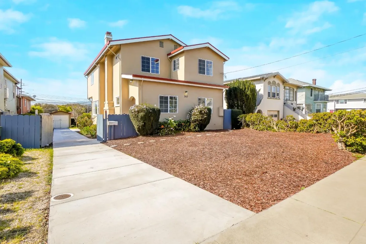 Northern California Real Estate | View 763 Grand Avenue | 4 Beds, 2 Baths