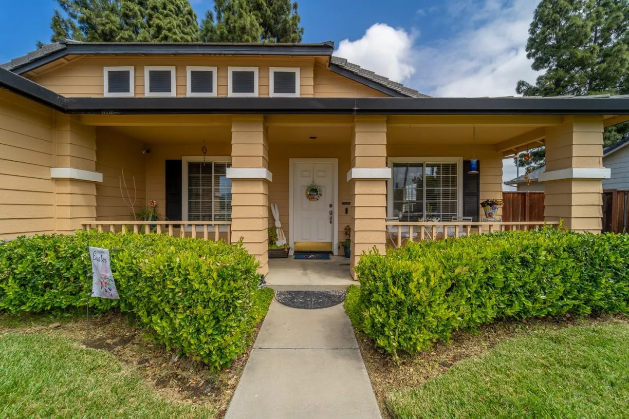 Northern California Real Estate | View 610 Del Monte Drive | 3 Beds, 2 Baths