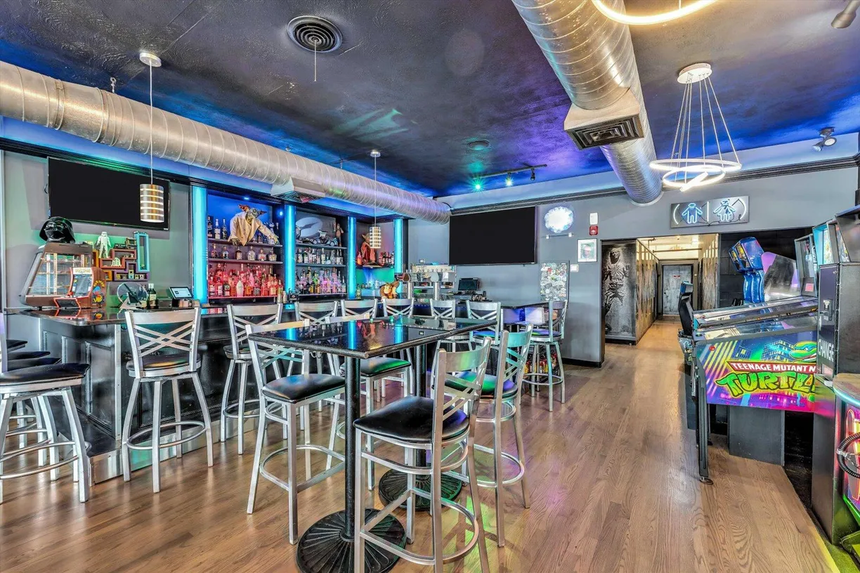 Boston, MA Real Estate | View 294 Main