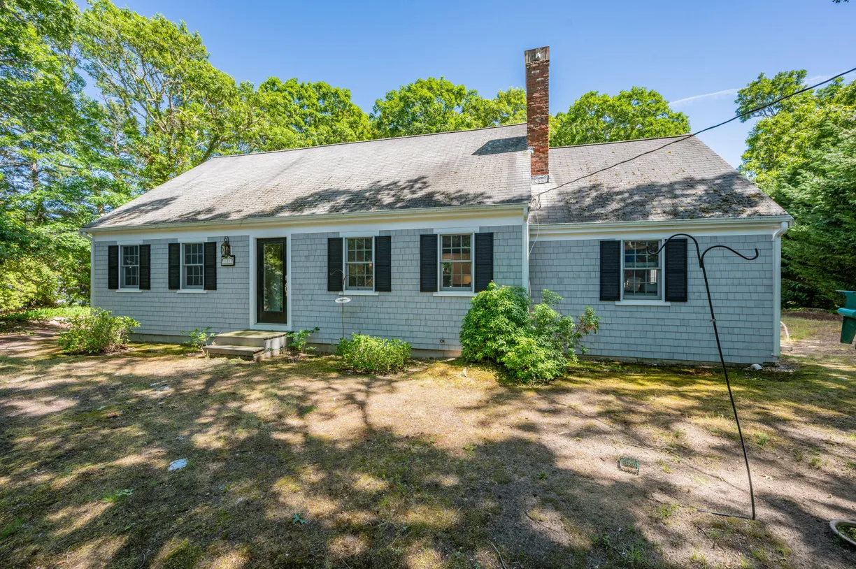 Boston, MA Real Estate | View 121 Cottonwood | 4 Beds, 2 Baths