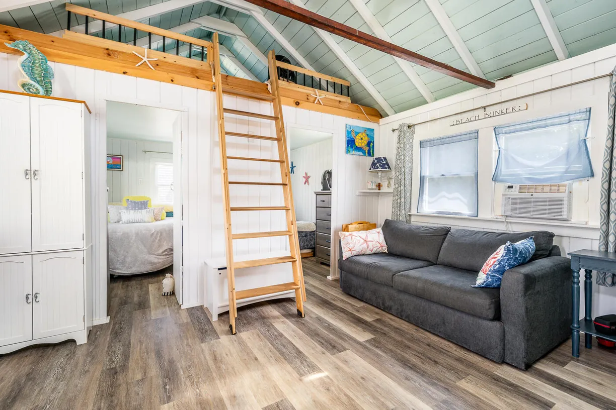 Boston, MA Real Estate | View 218 Old Wharf | Listing