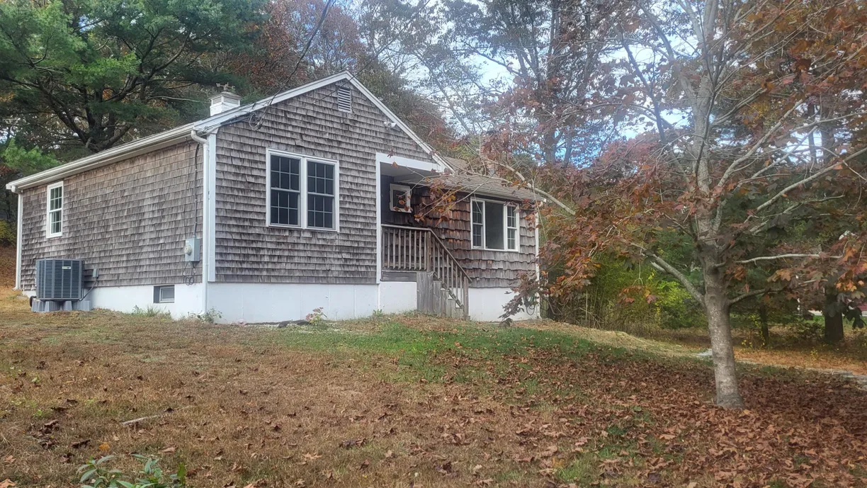 Boston, MA Real Estate | View 47 Post N Rail | 2 Beds, 1 Bath