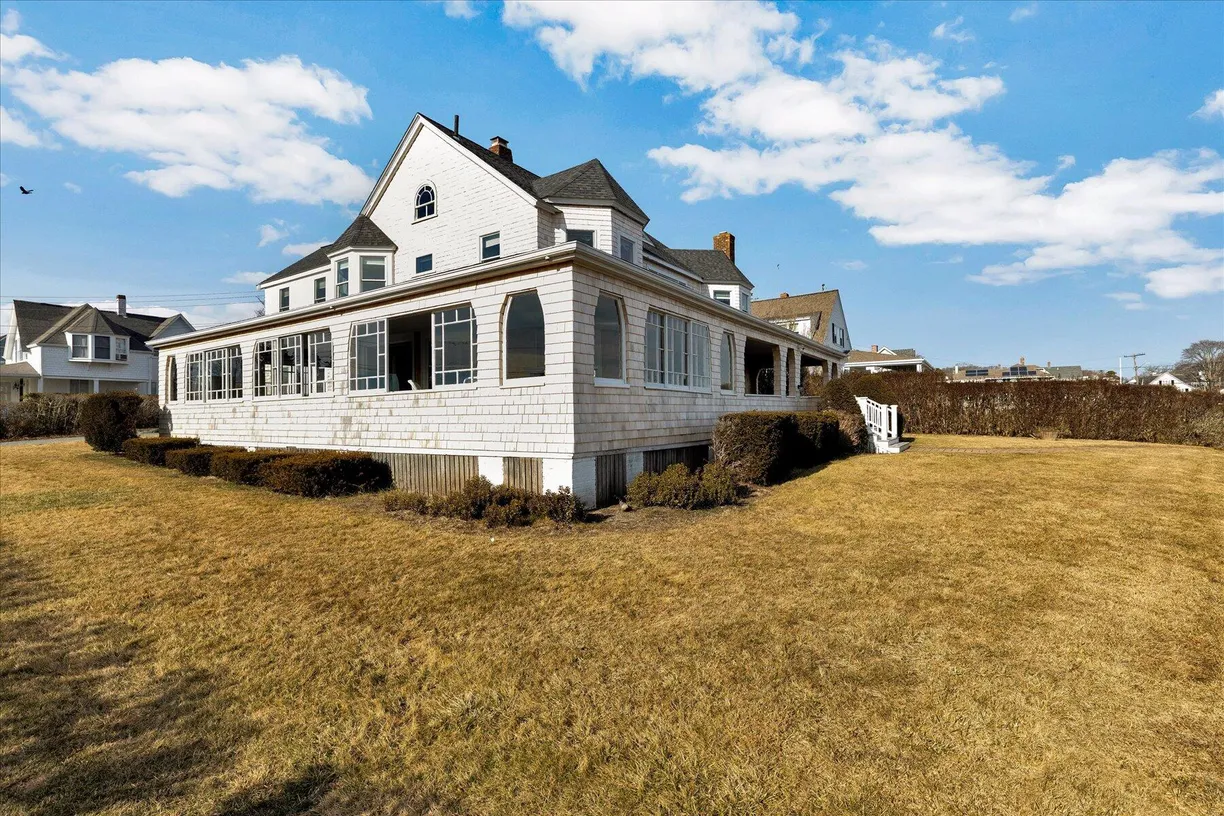 Boston, MA Real Estate | View 172 Irving | Listing