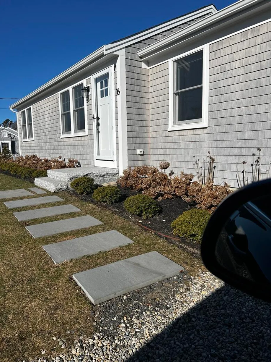 Boston, MA Real Estate | View 16 Manor | 1 Bed, 1 Bath
