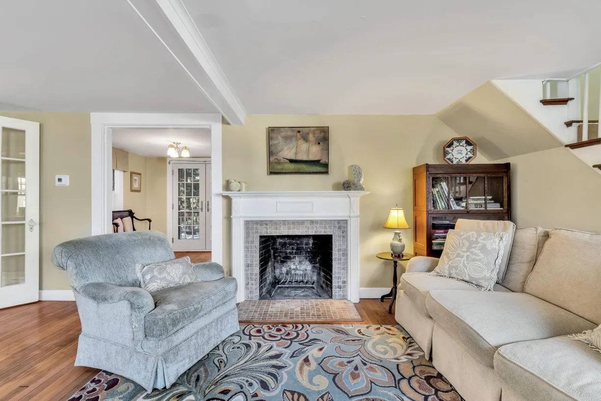 Boston, MA Real Estate | View 344 Main | Listing
