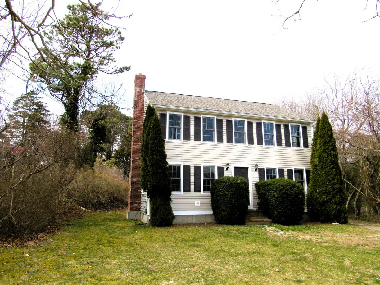 Boston, MA Real Estate | View 27 Sachem | 3 Beds, 2 Baths