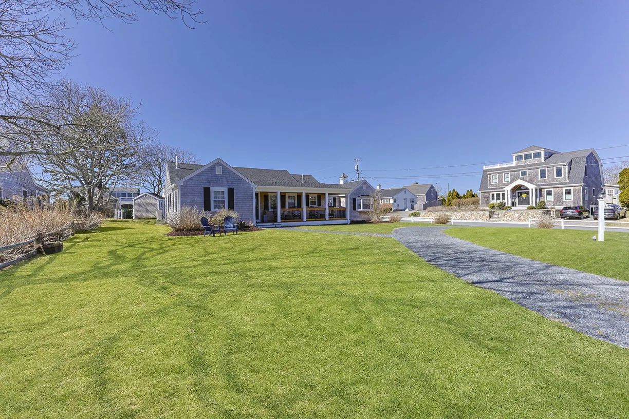 Boston, MA Real Estate | View 15 West | Listing