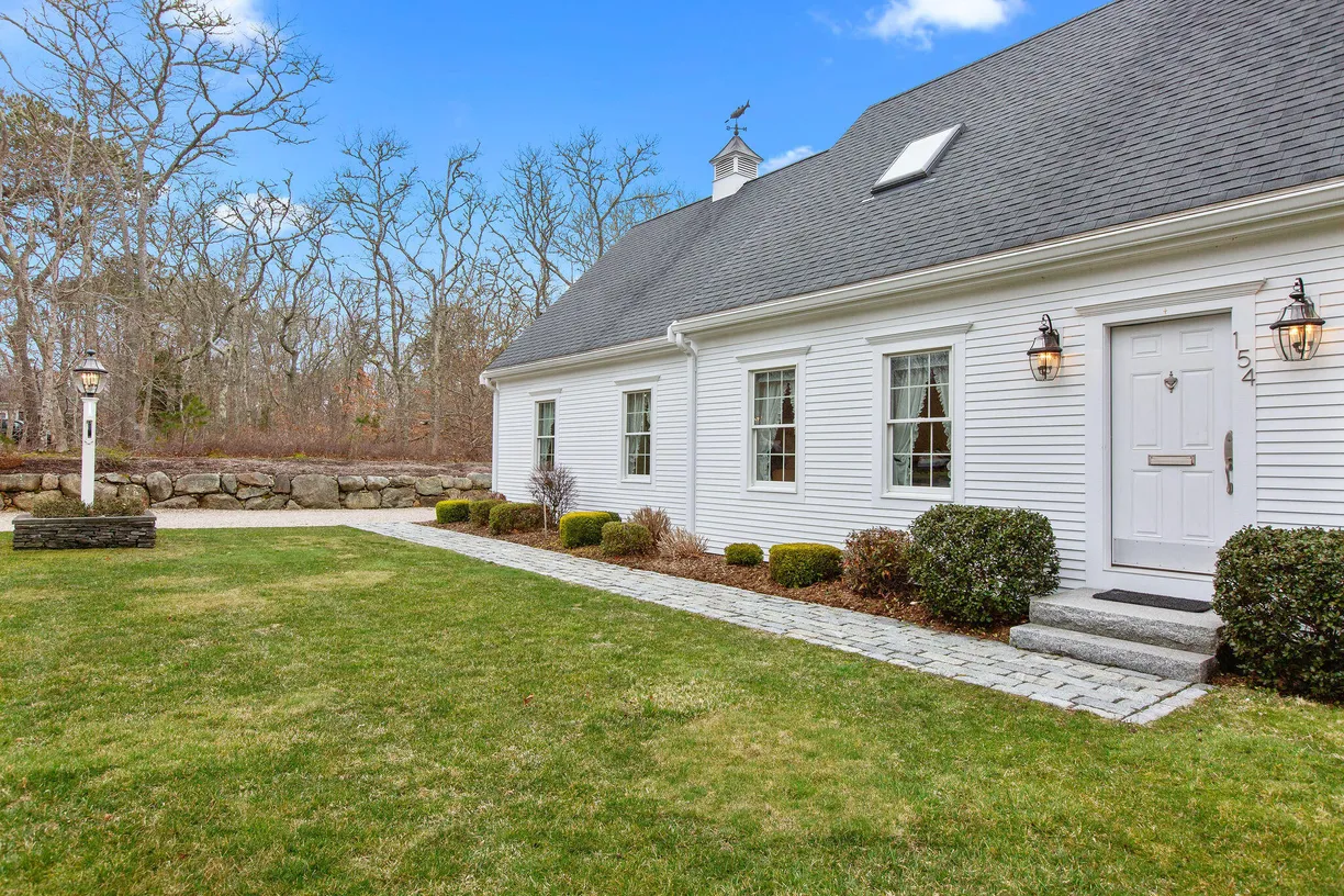 Boston, MA Real Estate | View 154 Beechtree | Listing