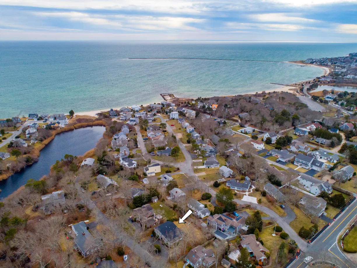 Boston, MA Real Estate | View 17 Cumner | 4 Beds, 3 Baths