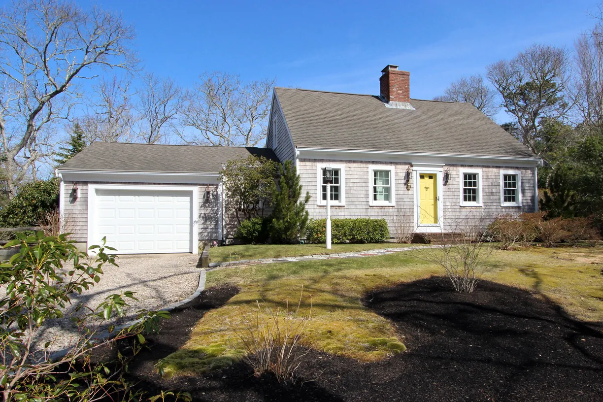 Boston, MA Real Estate | View 22 Oak | 3 Beds, 2 Baths