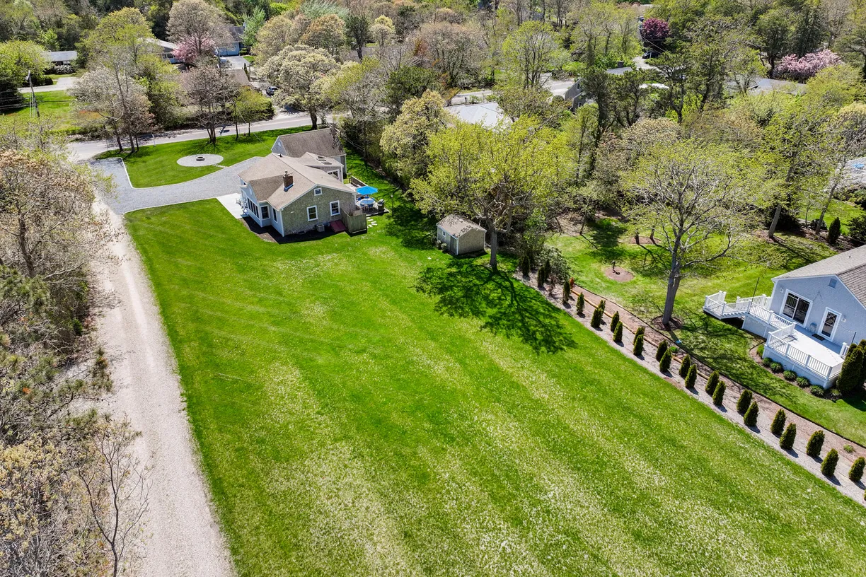 Boston, MA Real Estate | View 13 Hippogriffe | Listing