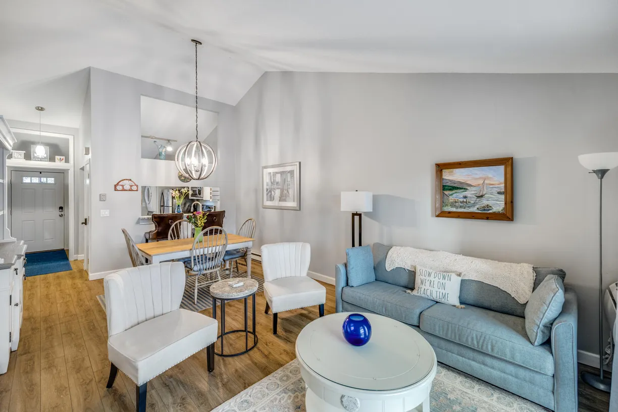 Boston, MA Real Estate | View 214 Eaton | 2 Beds, 2 Baths