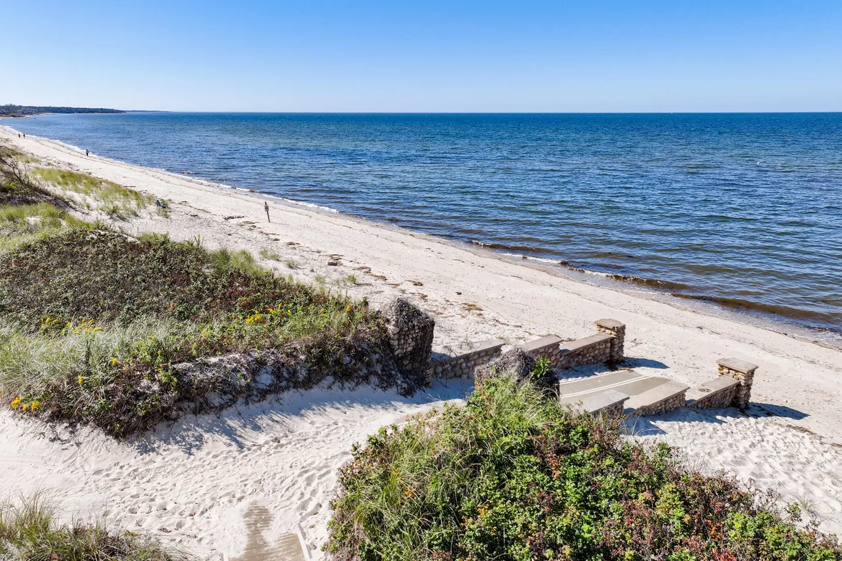 Boston, MA Real Estate | View 261 Linnell Landing | Listing