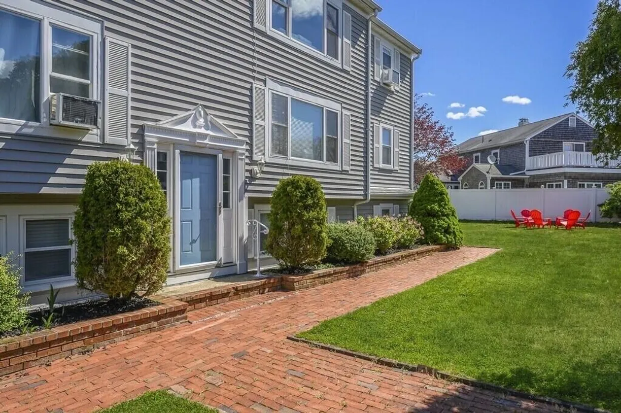 Boston, MA Real Estate | View 30 Union Wharf | 2 Beds, 1 Bath