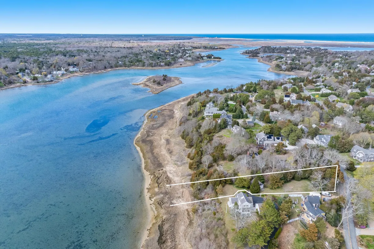 Boston, MA Real Estate | View  | Listing
