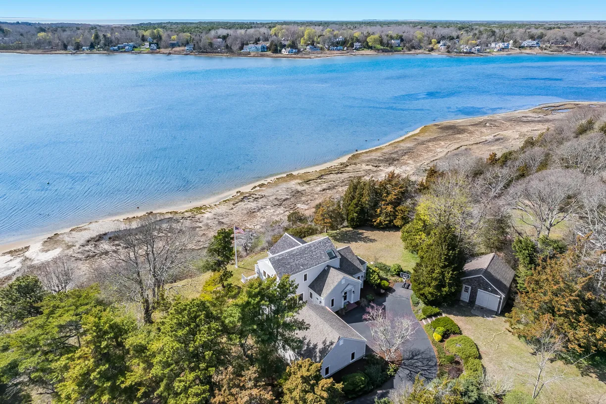 Boston, MA Real Estate | View  | Listing