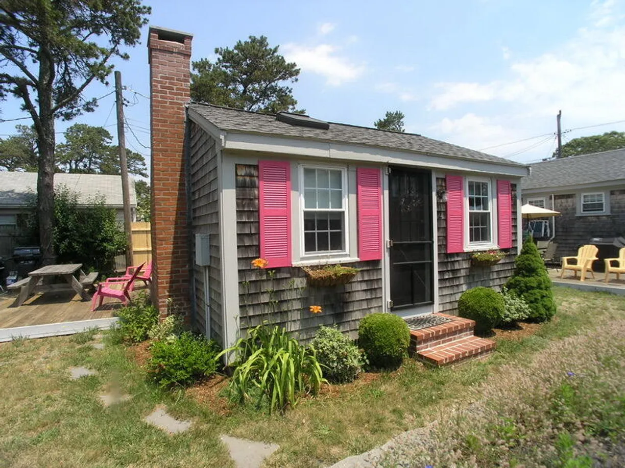 Boston, MA Real Estate | View 19 Ocean | 2 Beds, 1 Bath