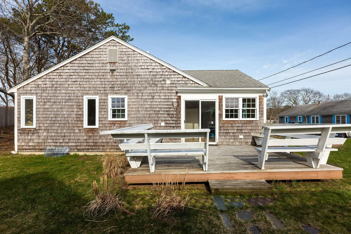Boston, MA Real Estate | View 230 Gosnold | Listing