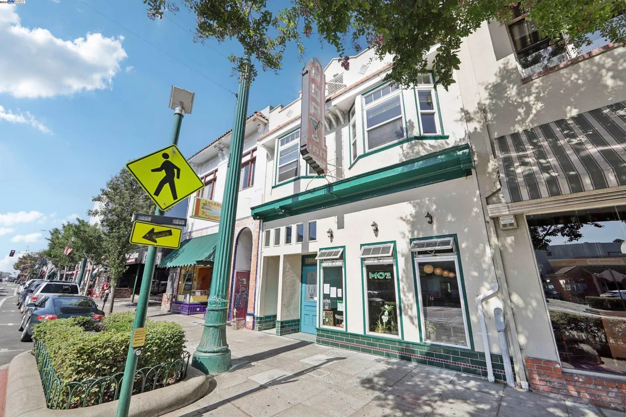 Northern California Real Estate | View 1515 Park St