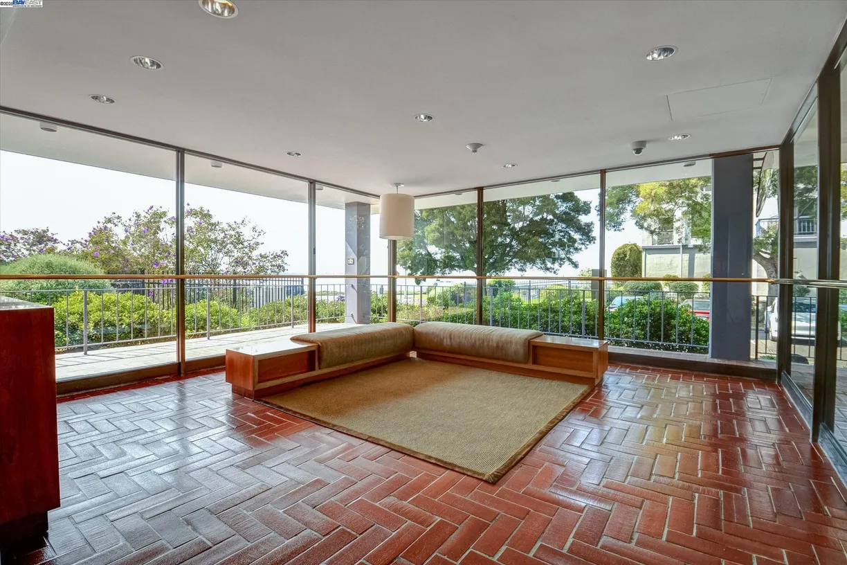 Northern California Real Estate | View 2 Admiral Dr, 280 | Listing