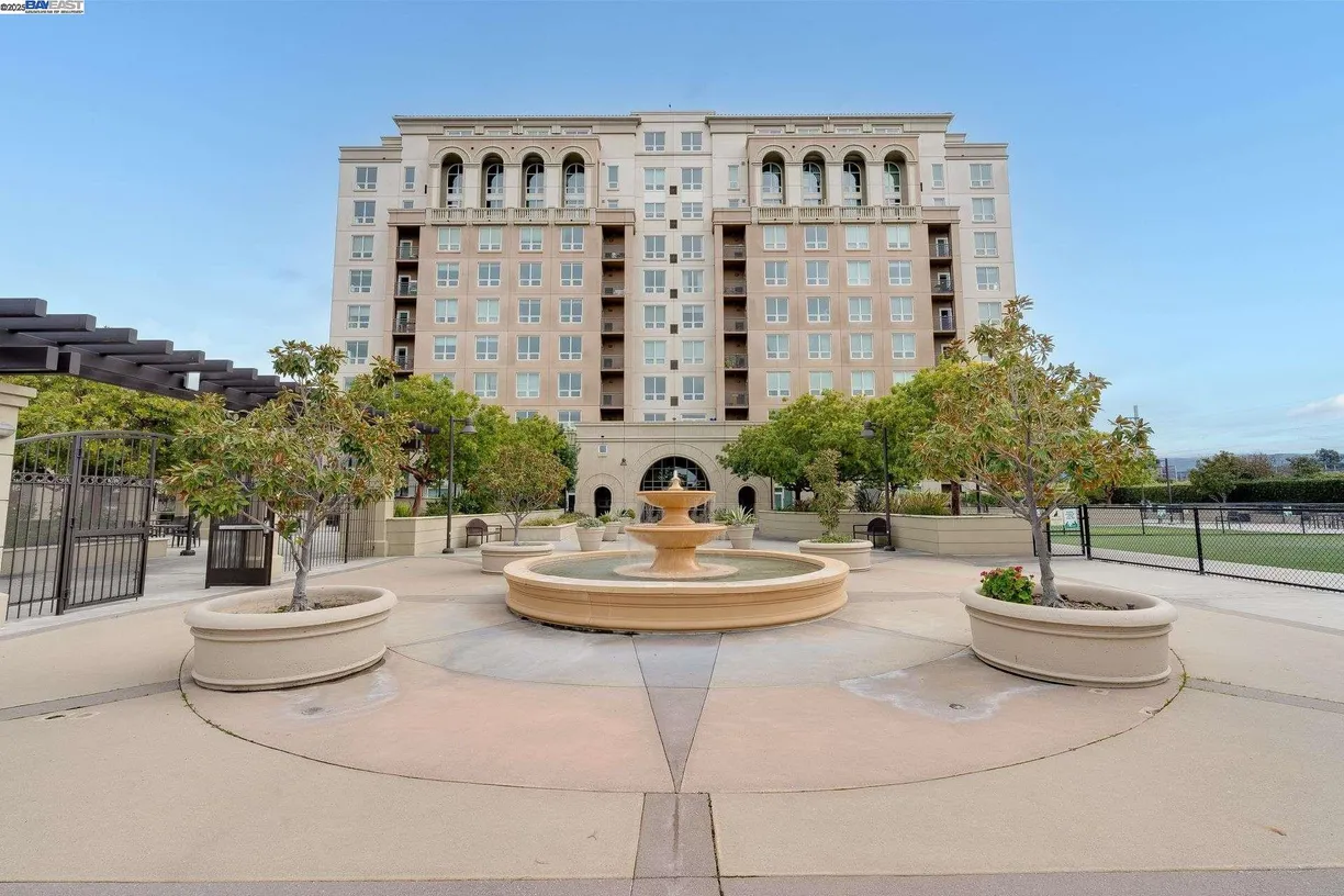 Northern California Real Estate | View 1375 Lick Ave, 921 | 2 Beds, 2 Baths