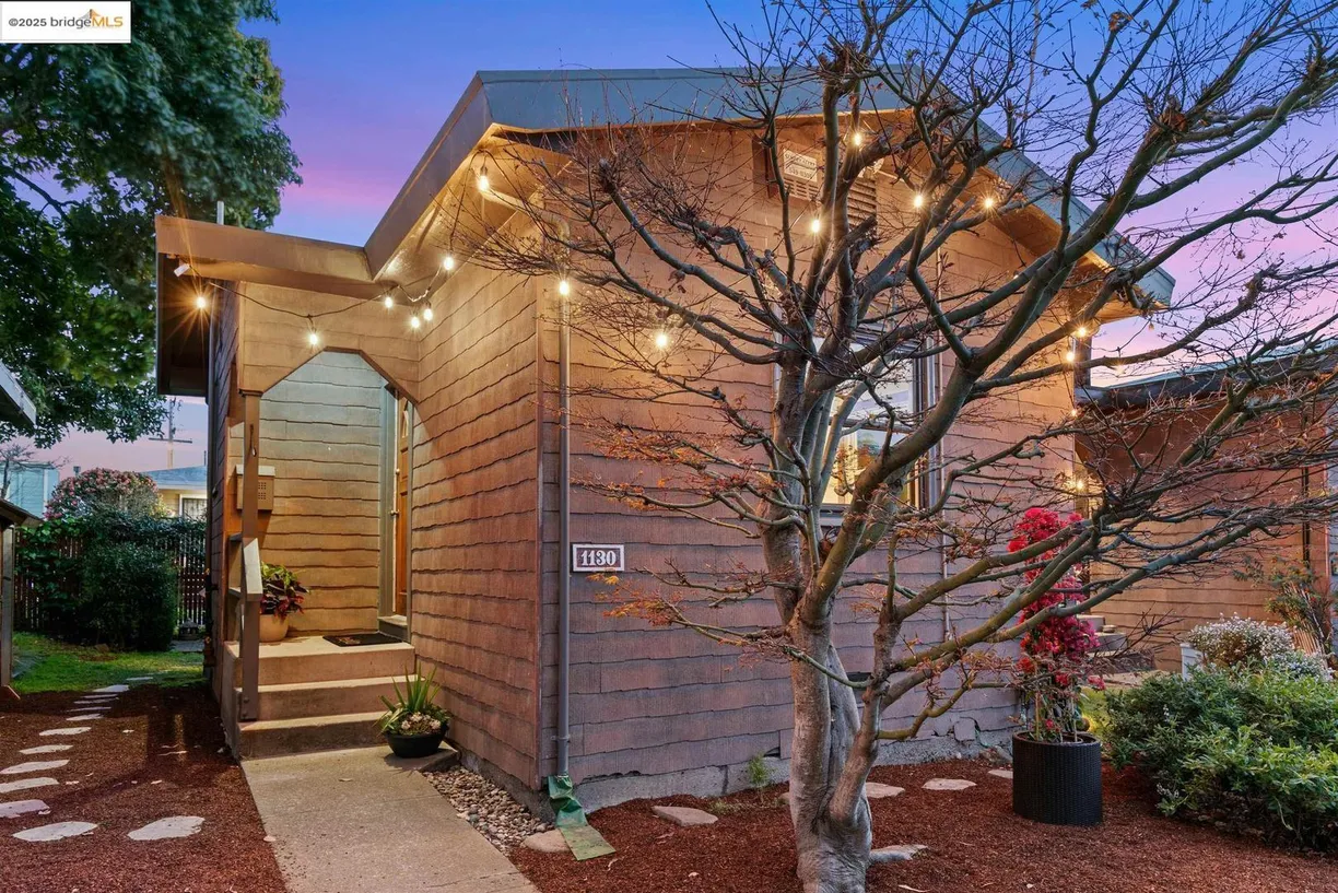Northern California Real Estate | View 1130 Derby St | Listing